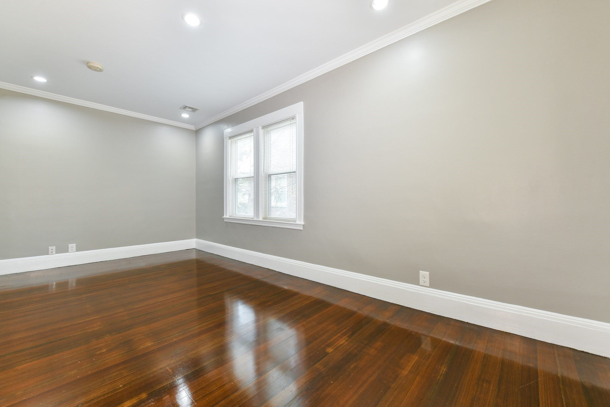 51 Wolcott Rd #1, Brookline, MA, 51 Wolcott Rd #1, Brookline, MA Photo #9