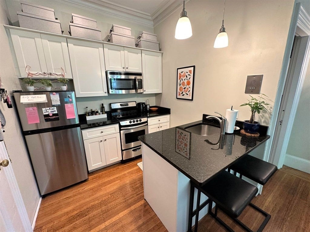 7 Hereford St #5, Boston, MA Photo #2