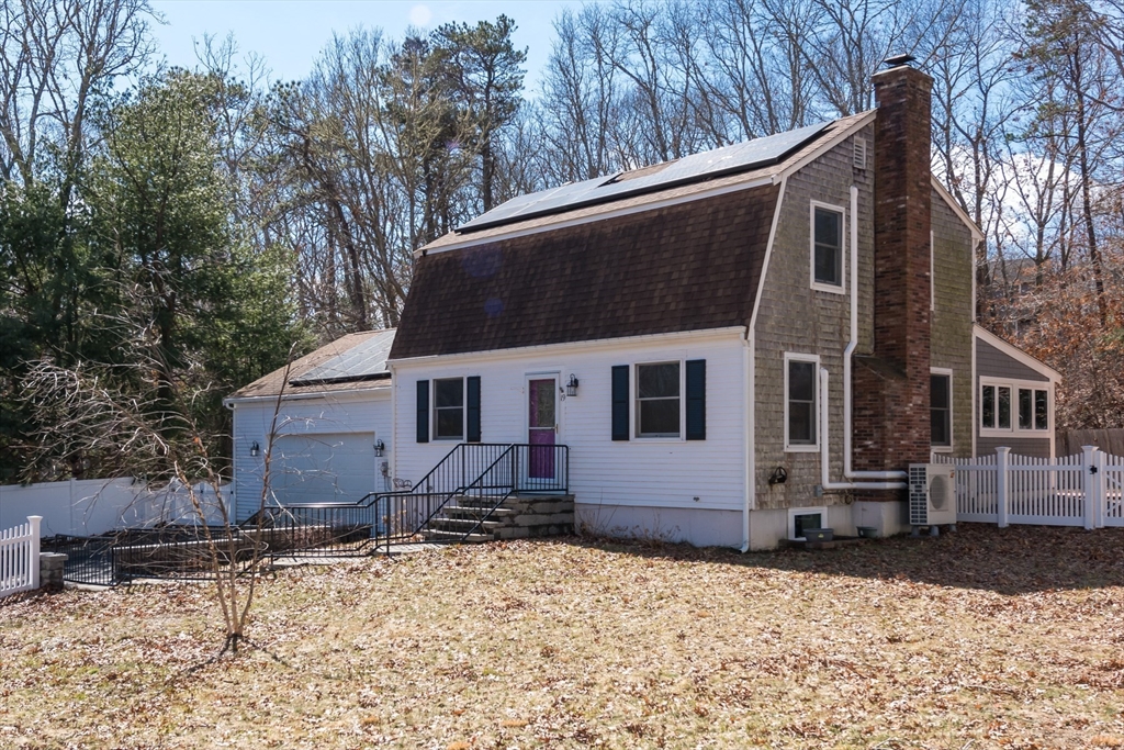 19 Meredith Road