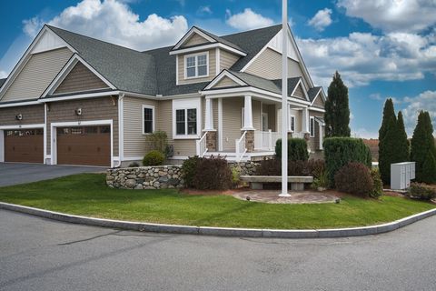 67 Fox Hill Ln 67 Dracut MA 01826