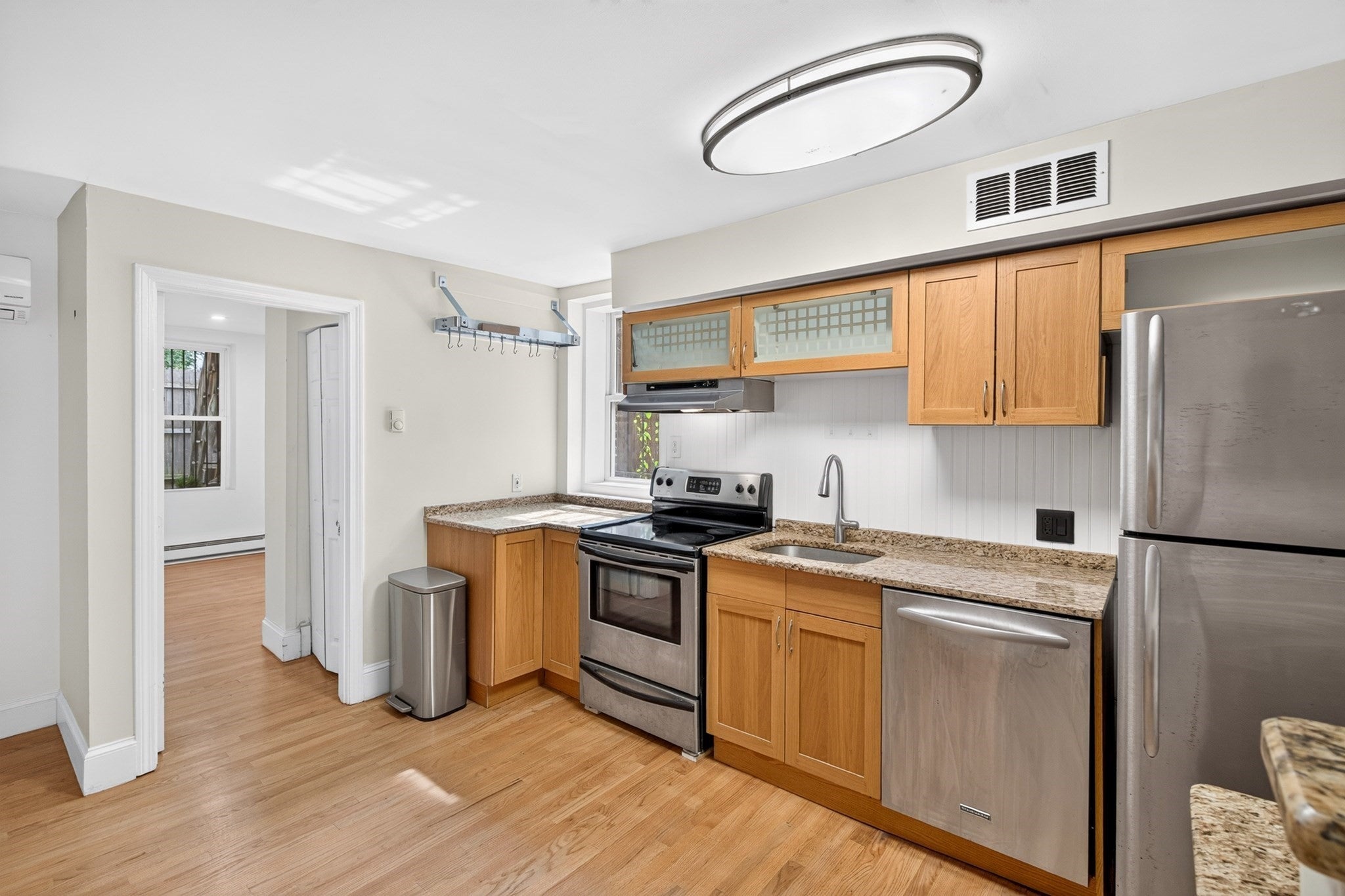 520 Shawmut Avenue #1, Boston, MA Photo #4