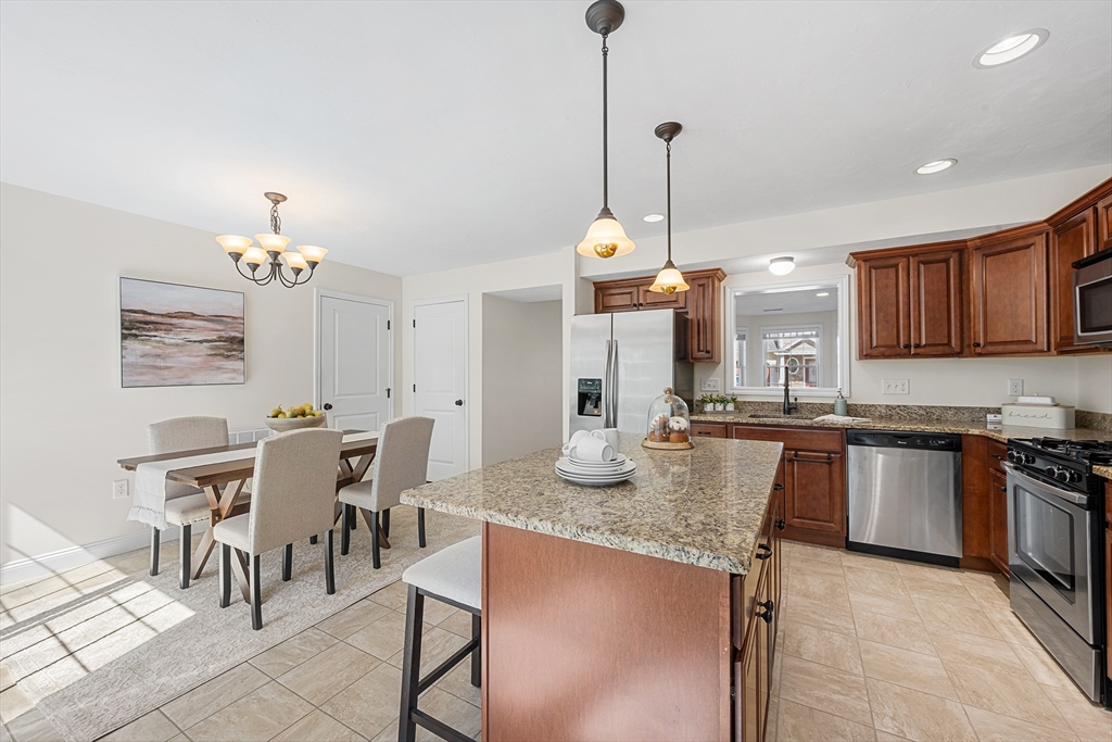 4 Kensington Way 4