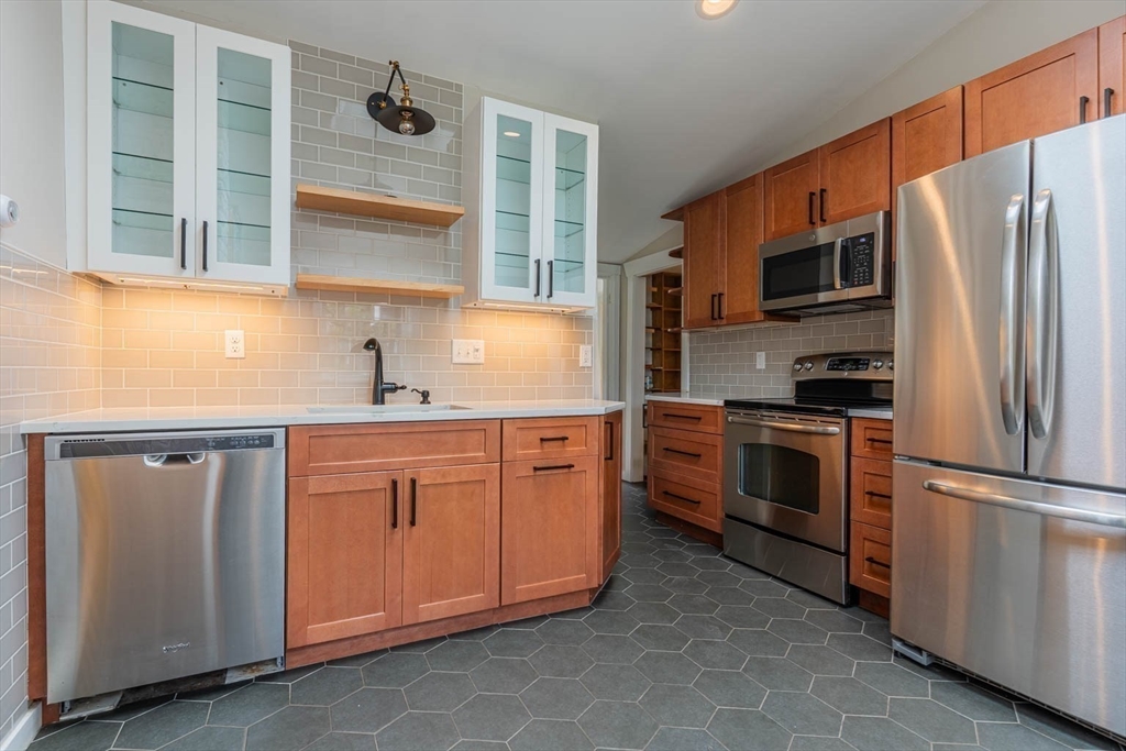 61 Brigham Rd