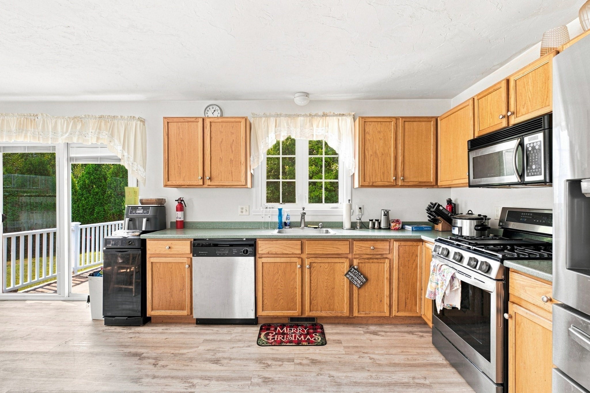 21 Hamilton Way, Holbrook, MA Photo #11