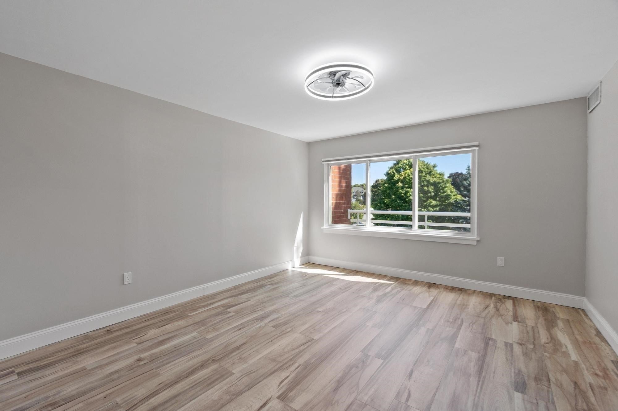487 Place Ln #487, Woburn, MA, 487 Place Ln #487, Woburn, MA Photo #15