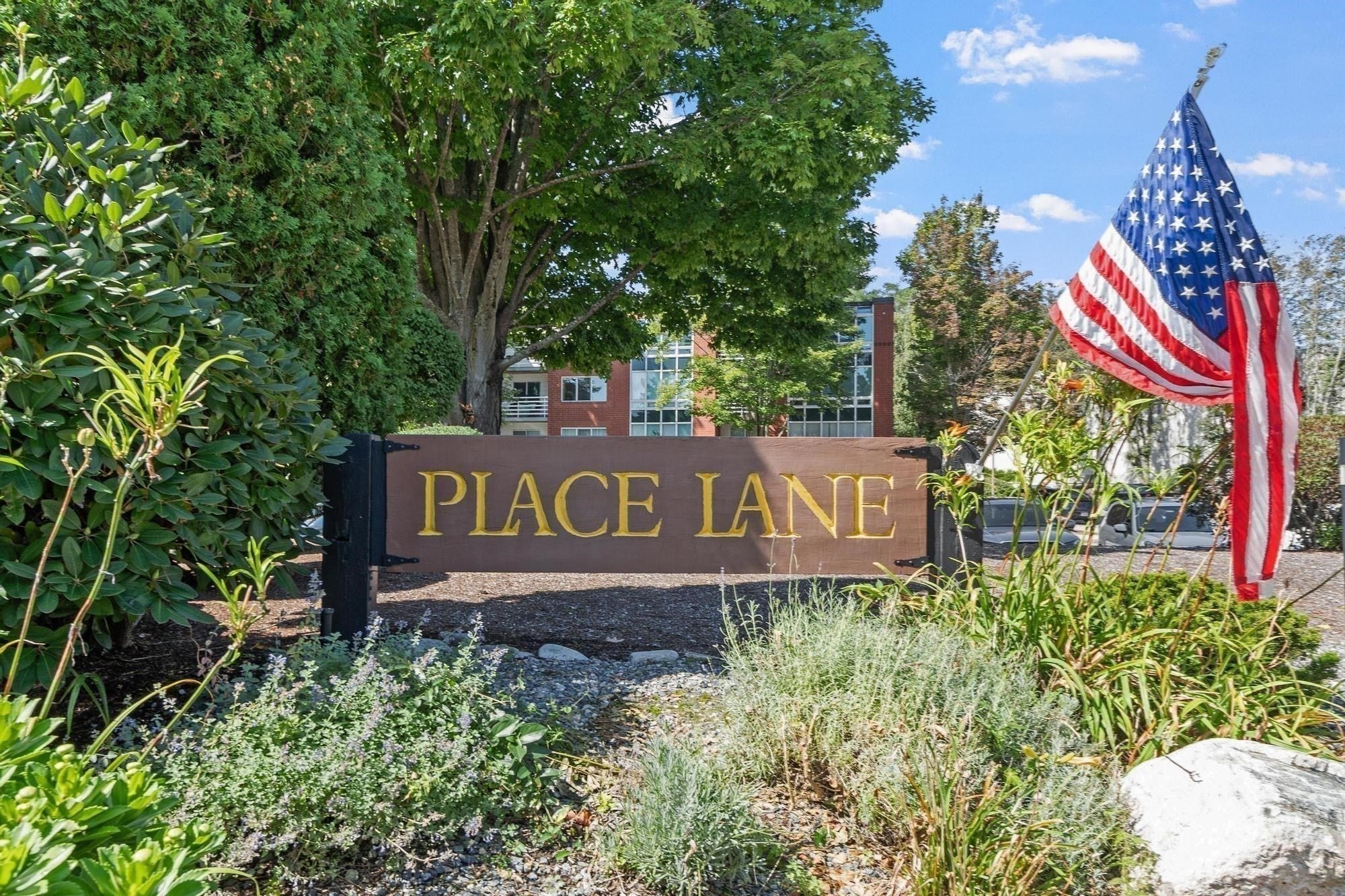 487 Place Ln #487, Woburn, MA, 487 Place Ln #487, Woburn, MA Photo #2