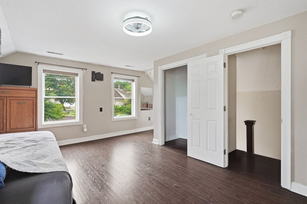 87 Crescent St, Lowell, MA Photo #29