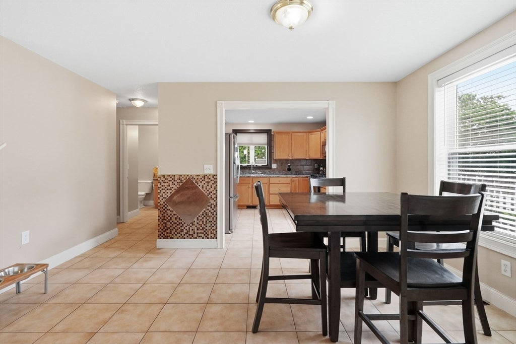 87 Crescent St, Lowell, MA Photo #11