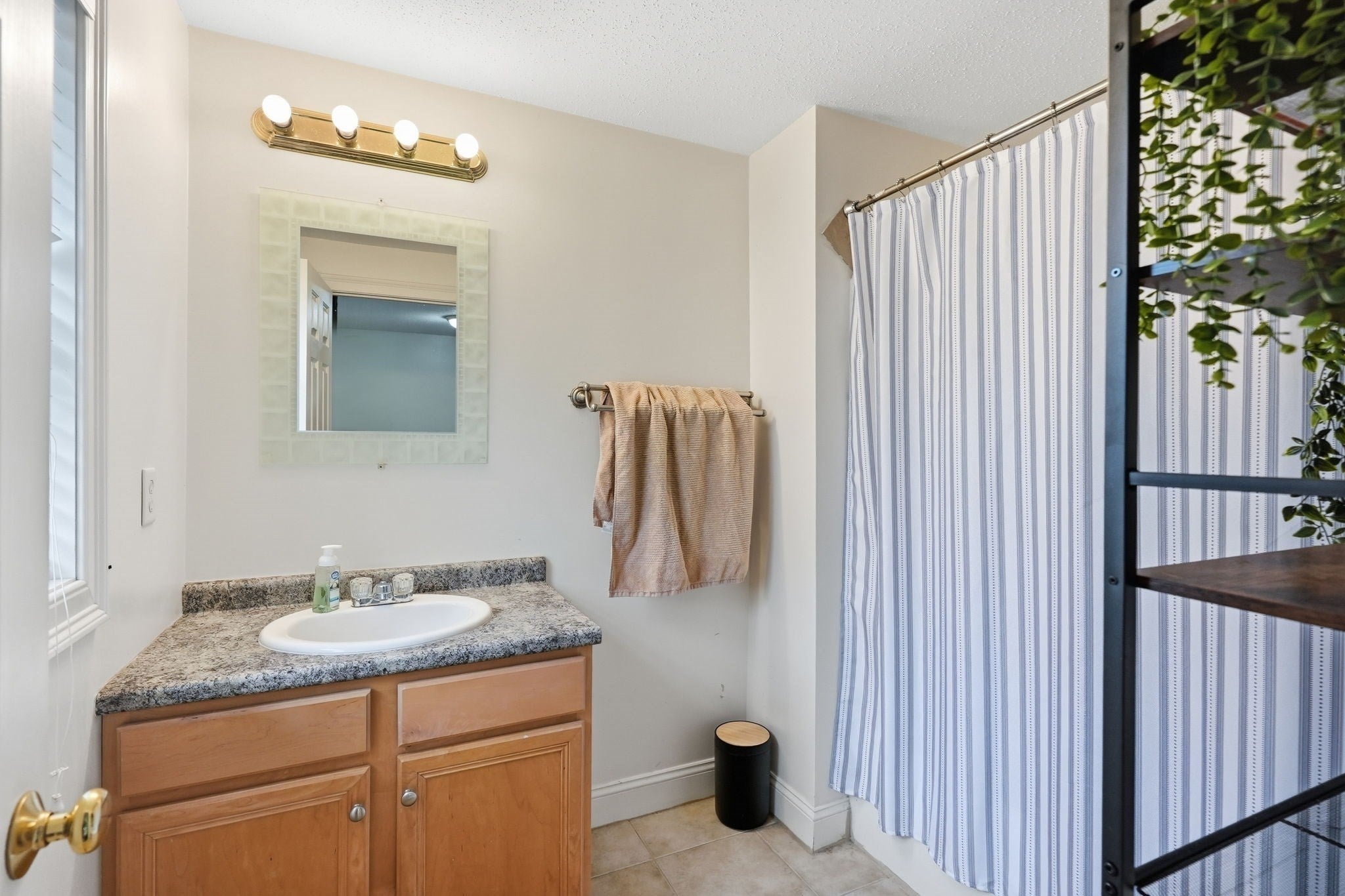 87 Crescent St, Lowell, MA, 87 Crescent St, Lowell, MA Photo #19