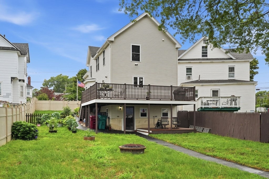 87 Crescent St, Lowell, MA Photo #35
