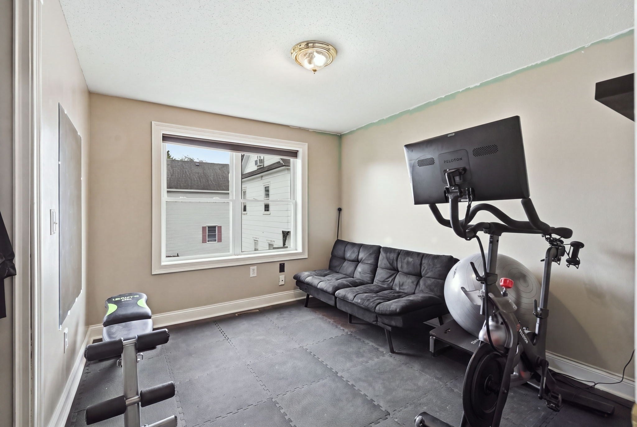 87 Crescent St, Lowell, MA, 87 Crescent St, Lowell, MA Photo #22