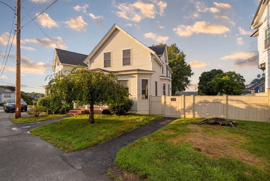 87 Crescent St, Lowell, MA Photo #2