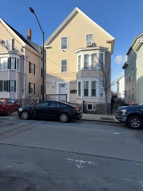 17 Bullard St New Bedford MA 02746