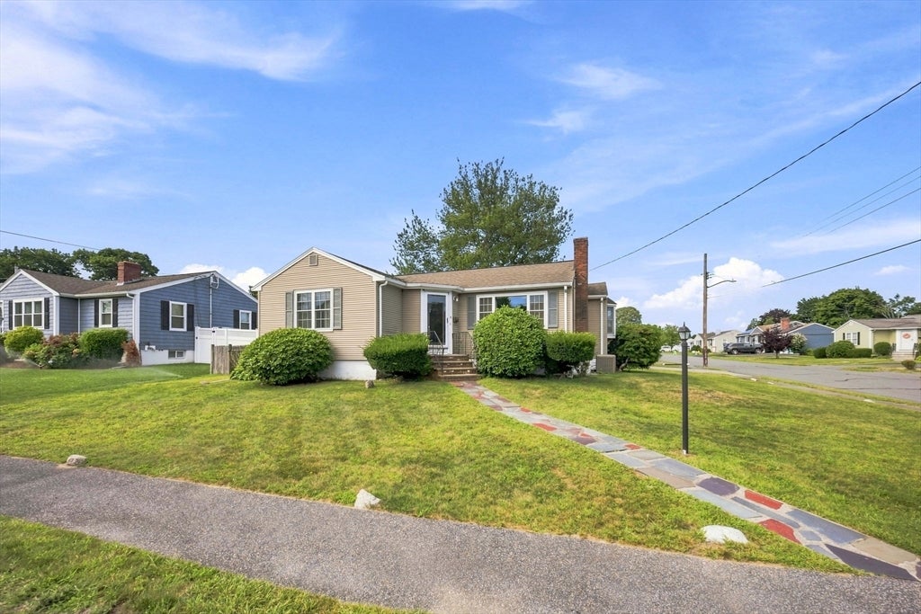 Photo of 6 Evans Road, Stoneham, MA