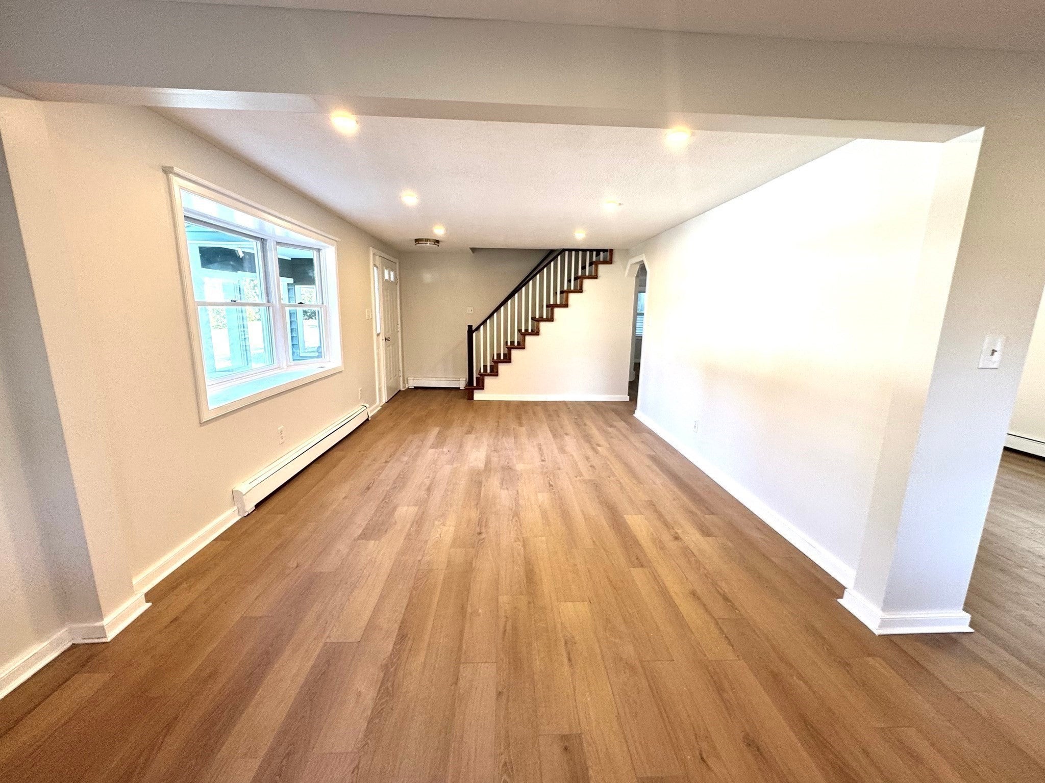 18 Hurley Ave, Dracut, MA, 18 Hurley Ave, Dracut, MA Photo #4
