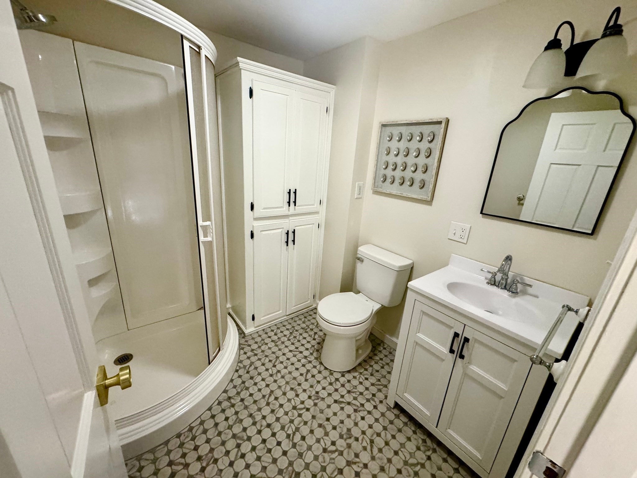 18 Hurley Ave, Dracut, MA, 18 Hurley Ave, Dracut, MA Photo #11