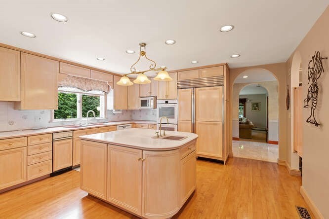 14 Candlewood Road