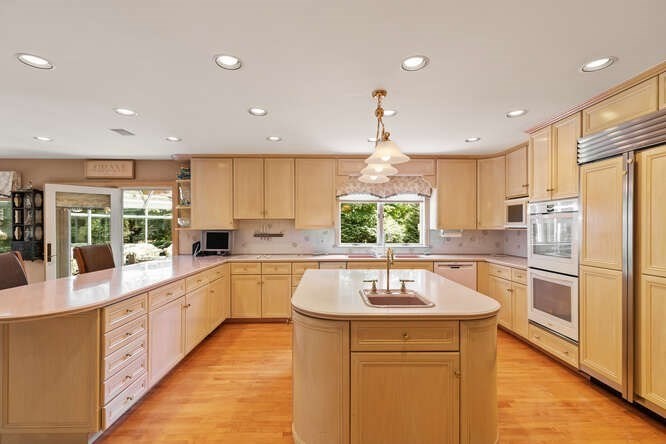 14 Candlewood Road