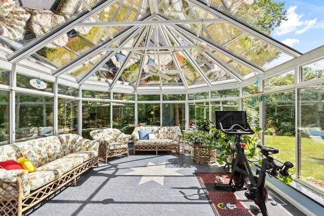 14 Candlewood Road