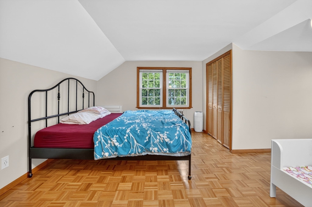 13 Pleasant St