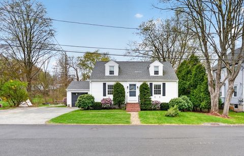 Photo of 13 Pleasant St, Southborough, MA 01745 (MLS # 73506991)