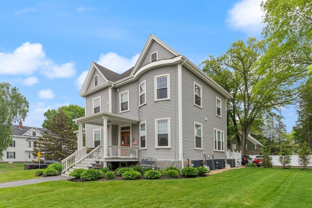 25 Conant Street 1
