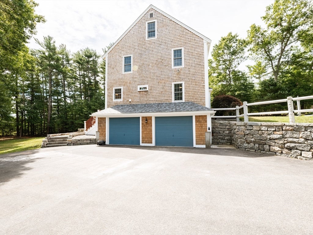 17 Gardner Rd