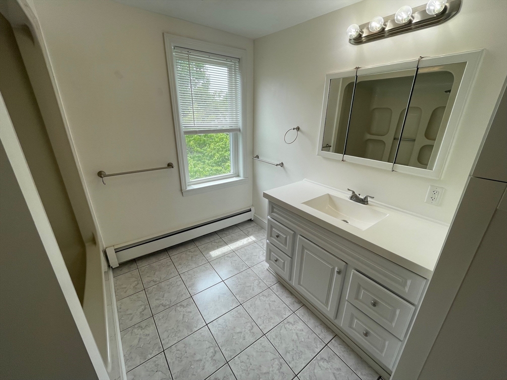 21 Court Street #A, Groton, MA Photo #9