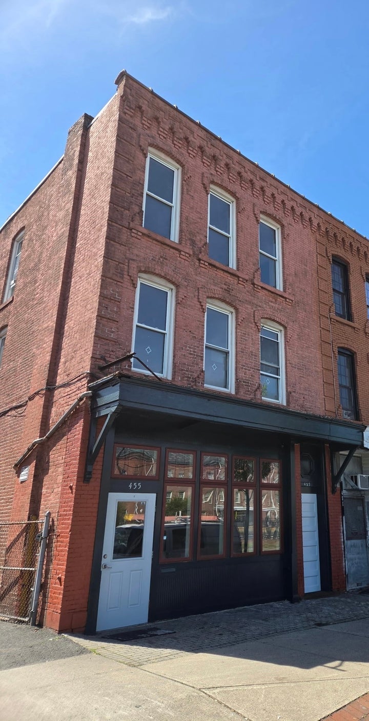 Photo 1 of 13 — 453-455 State Street, Springfield, MA 01105