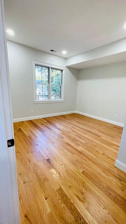 16 Putnam St #2, Somerville, MA Photo #8