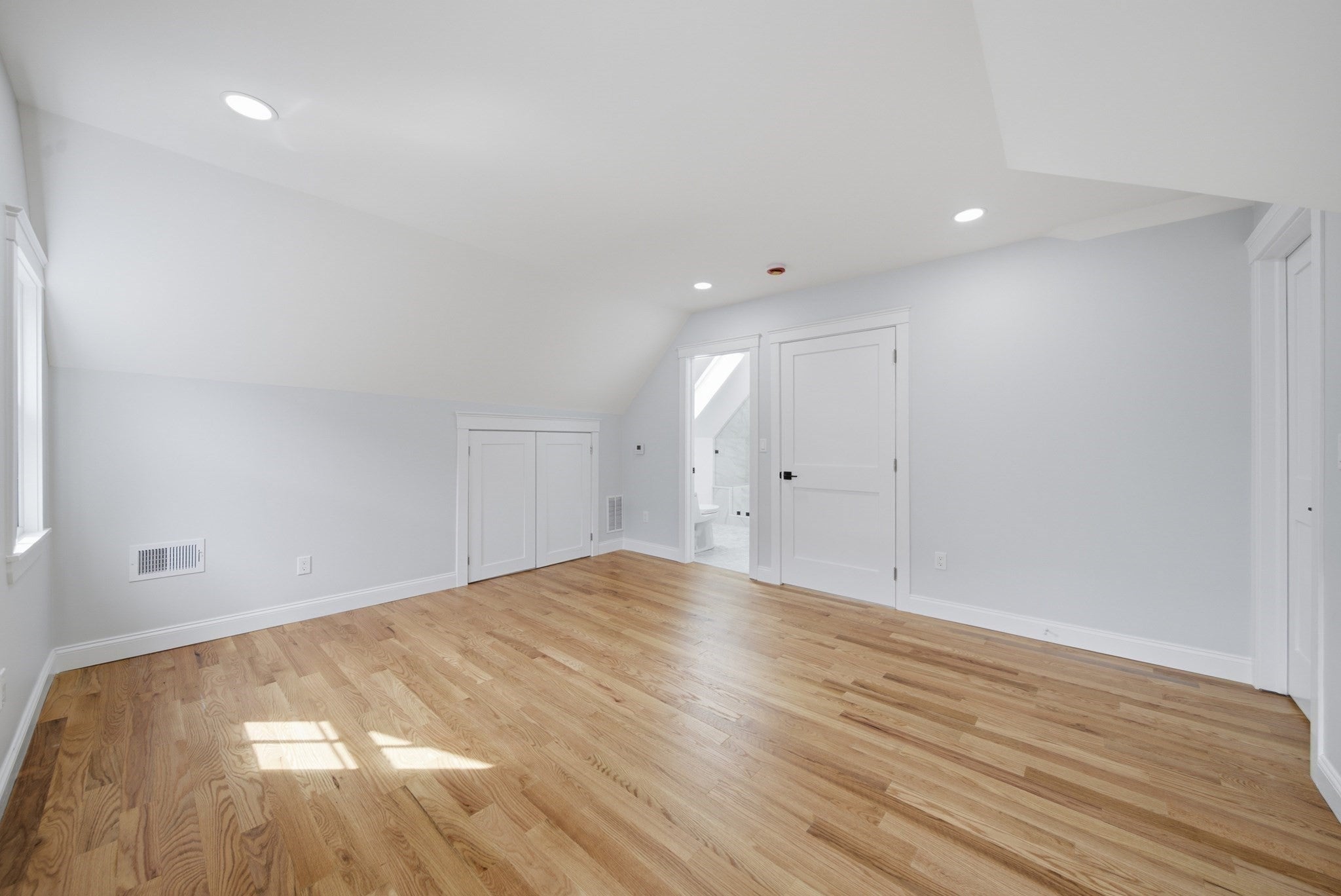 16 Putnam St #2, Somerville, MA, 16 Putnam St #2, Somerville, MA Photo #27