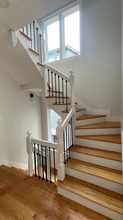 16 Putnam St #2, Somerville, MA Photo #13