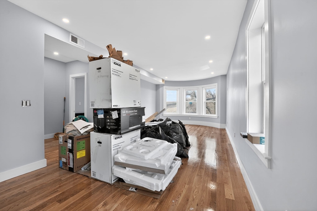 31 Homestead Street 2