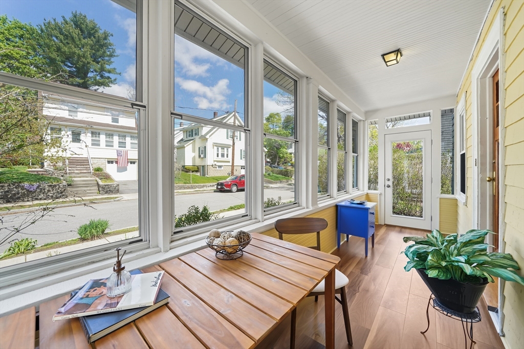 45 Sunset Rd, Arlington, MA Photo #5
