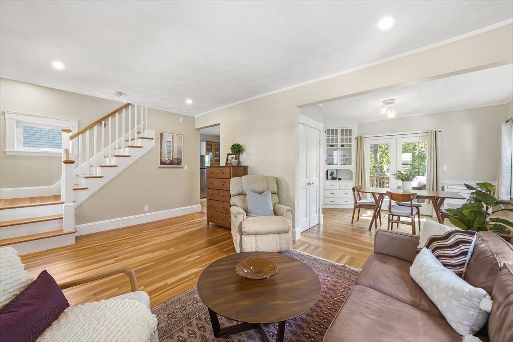 45 Sunset Rd, Arlington, MA Photo #9