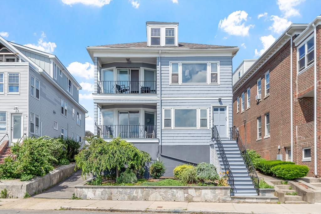 170 Bayswater St