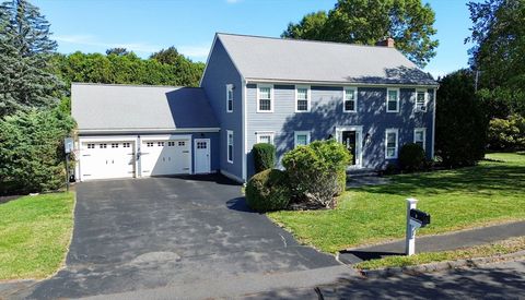 2 Applewood Circle Shrewsbury MA 01545