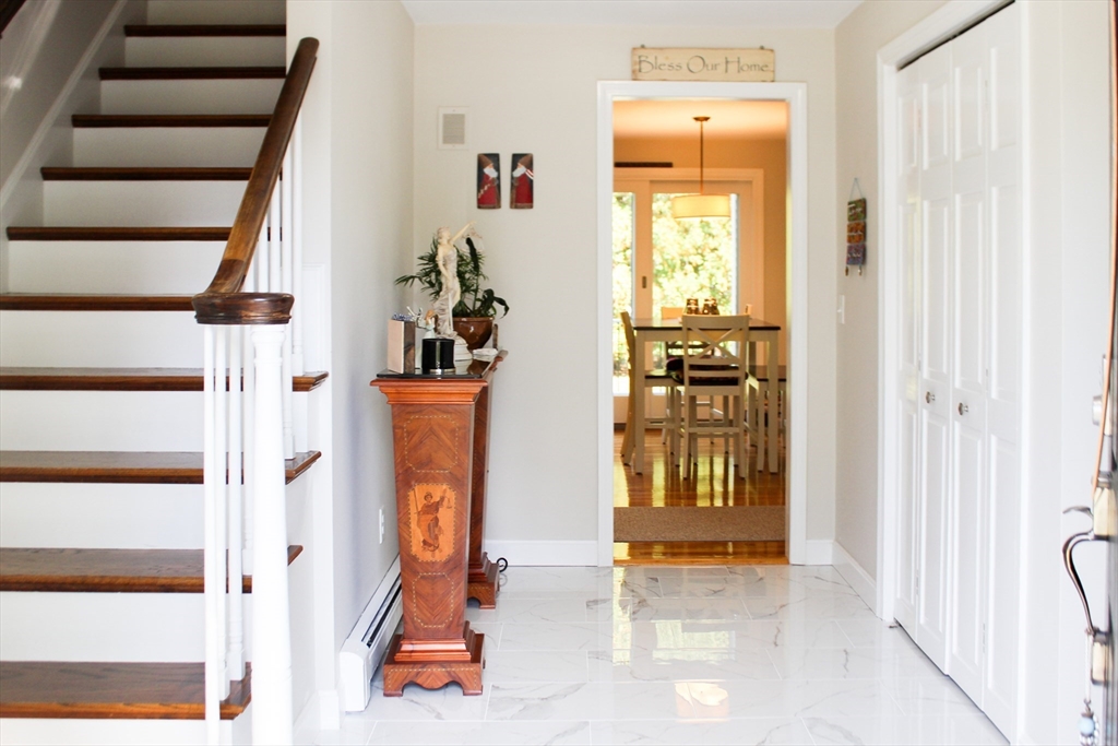 2 Applewood Circle