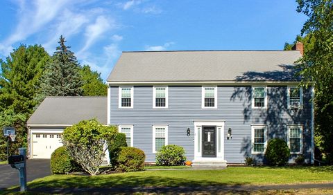 2 Applewood Circle Shrewsbury MA 01545