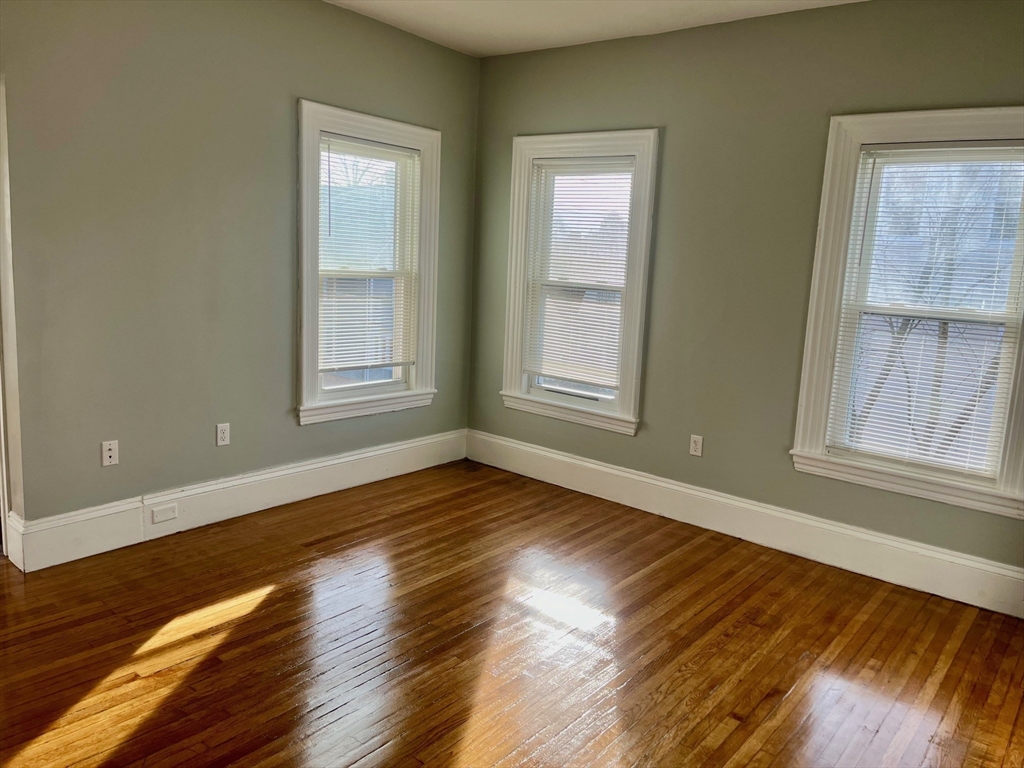 88 Weston St, Brockton, MA Photo #10