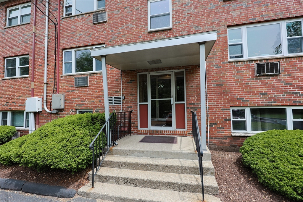 79 Walnut St 3