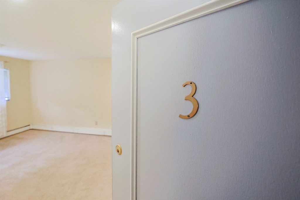 79 Walnut St 3