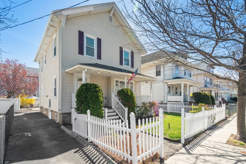 47 Alexander Ave