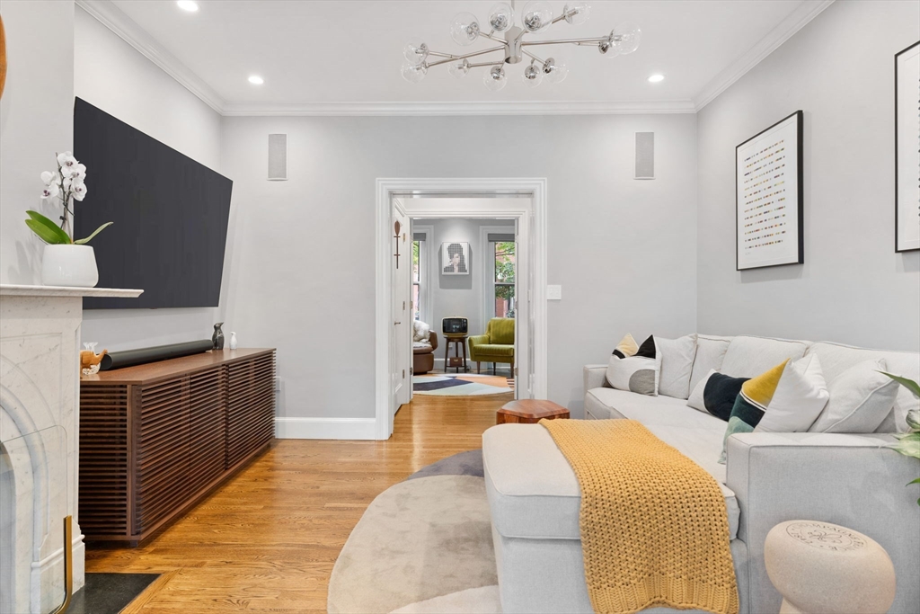 135 W. Concord St 1