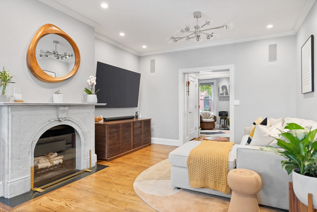 135 W. Concord St 1
