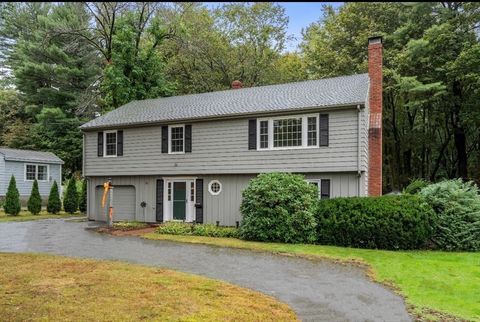 70 Forest Hill Avenue Lynnfield MA 01940