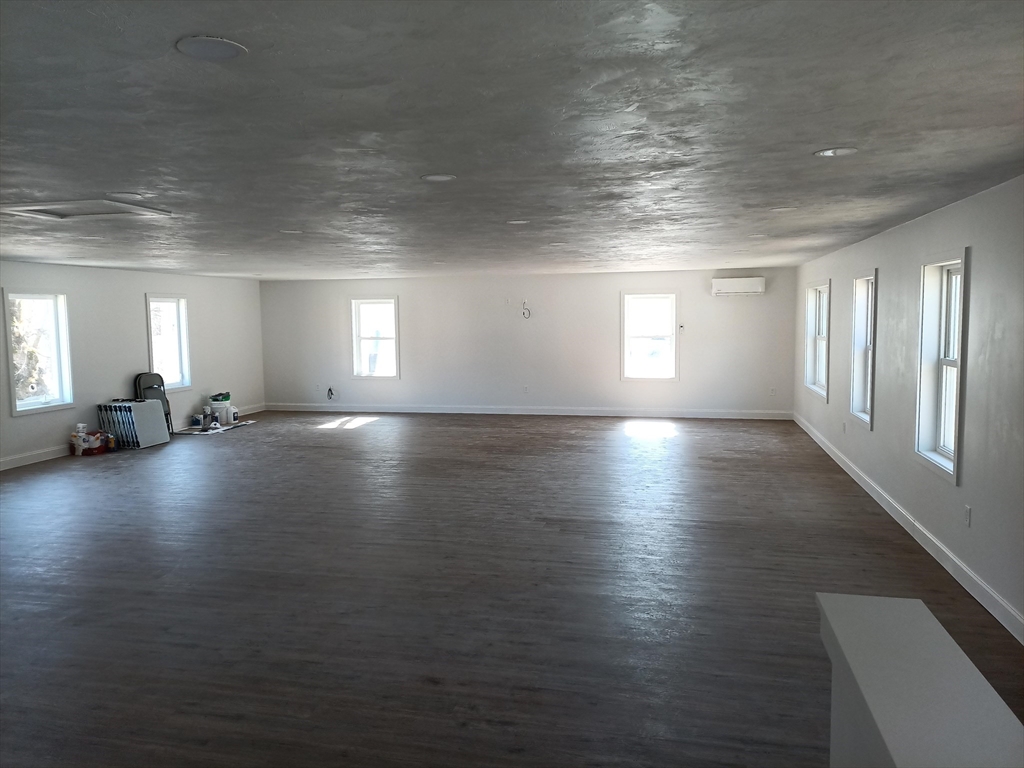 476 Worcester Street