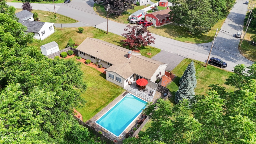 9 Kings Mountain Dr