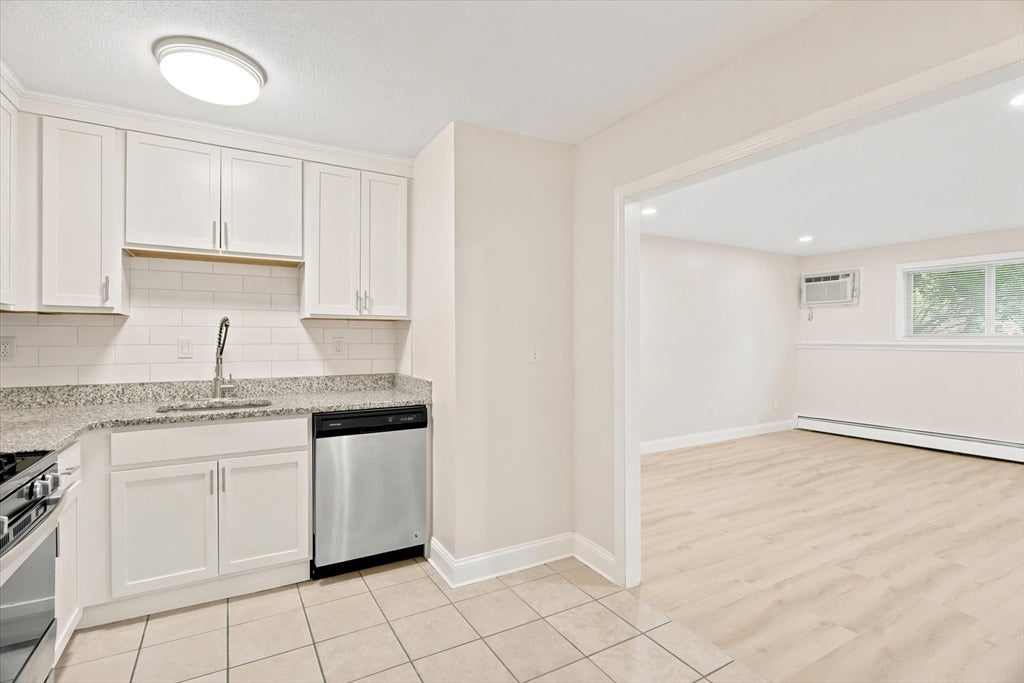 645 W Lowell Ave #8, Haverhill, MA, 645 W Lowell Ave #8, Haverhill, MA Photo #10