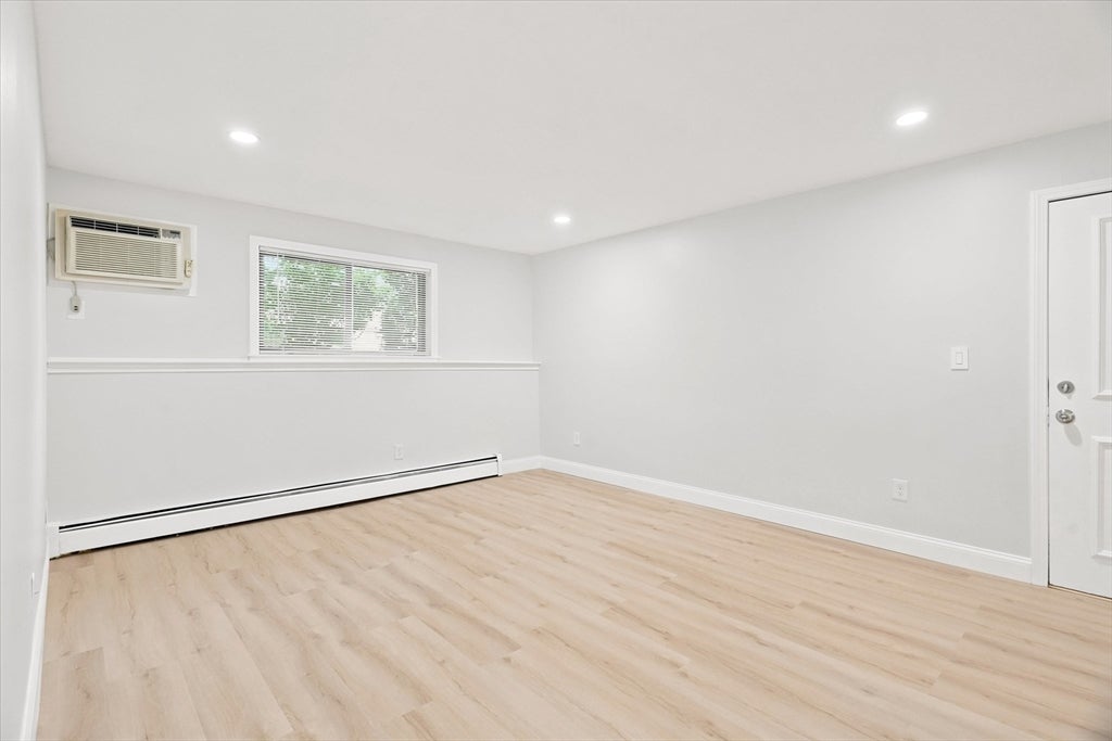 645 W Lowell Ave #8, Haverhill, MA, 645 W Lowell Ave #8, Haverhill, MA Photo #16